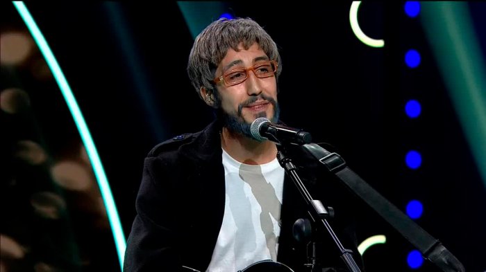 Cat Stevens sorprendió al jurado con rotundo cambio de look acorde al personaje