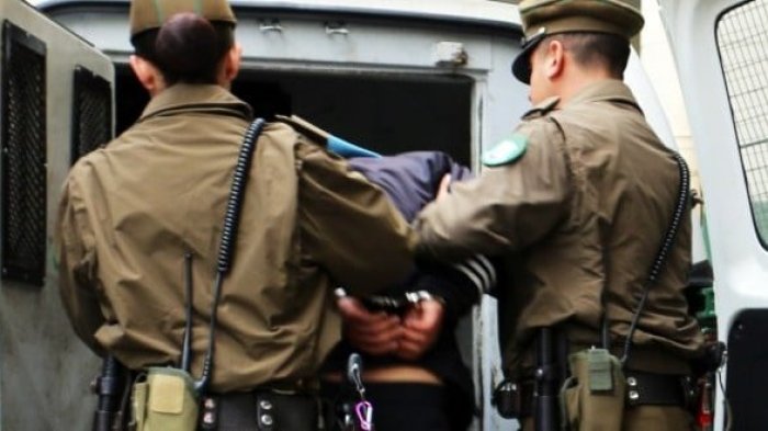 Seis sujetos fueron detenidos por violento robo a farmacia en Providencia