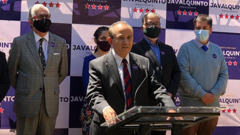 Conoce a Bernardo Javalquinto, el ex gerente de aerolínea que quiere ser presidente de Chile