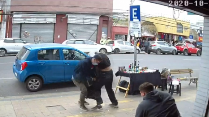 Joven de 16 años quedó detenido por violento robo a joyería en San Antonio