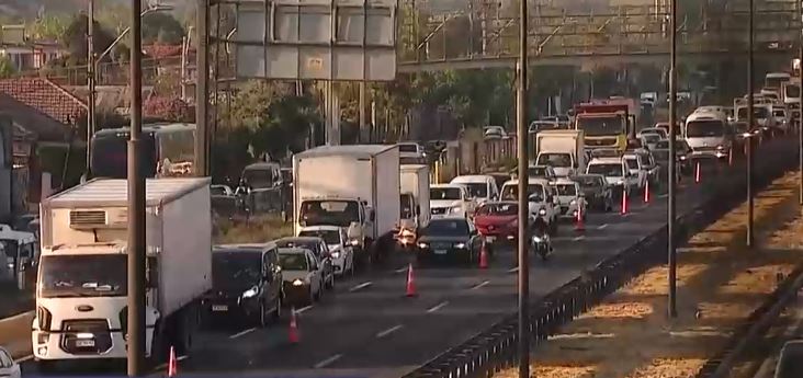Accidente múltiple generó gran congestión en Autopista Central
