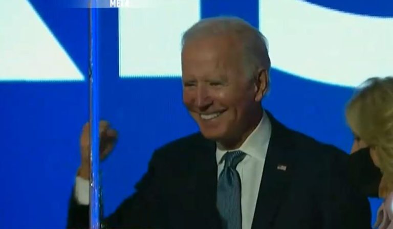 Joe Biden entrega mensaje a partidarios: 