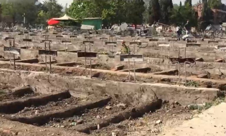 Denuncian que cementerio removió restos sin notificar a familias: 