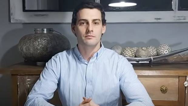 Formalizará a Martín Pradenas por nuevo caso de abuso sexual