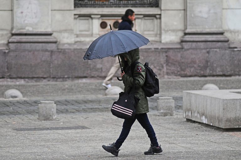 Nieblas y lloviznas: ¿Hasta cuándo y por qué hace tanto frío en la costa central?