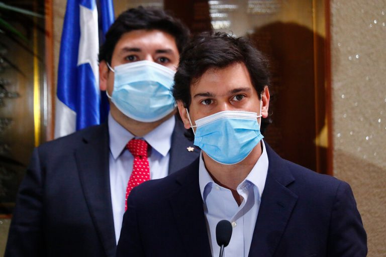 12 diputados comenzarán cuarentena preventiva tras confirmarse contagio de esposa de parlamentario