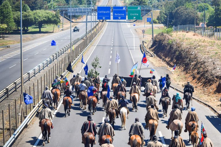 Dos años del asesinato de Camilo Catrillanca: Comunidades se movilizaron por la Ruta 5 para exigir justicia