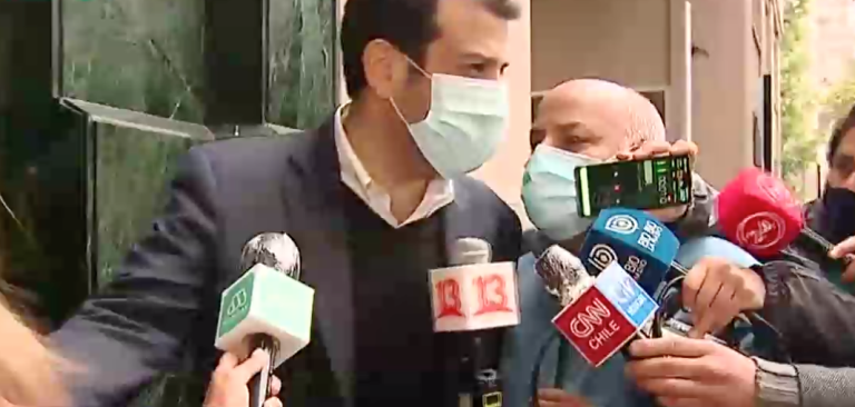 Ministro del Interior visitó a Ricardo Yáñez luego que asumiera como nuevo general director de Carabineros