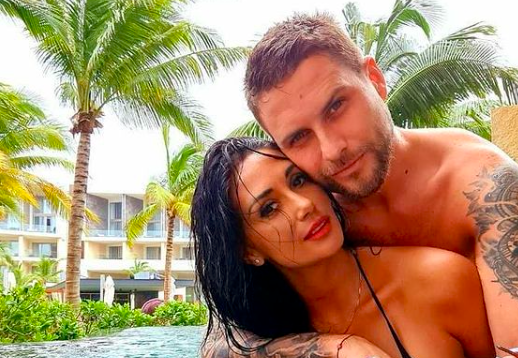 Pamela Díaz no sabe escribir el nombre de Jean Philippe: 