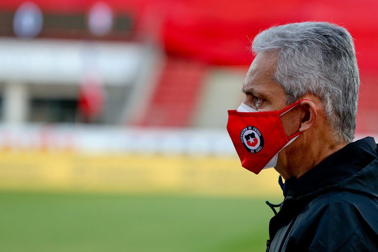 Rueda seguirá al mando de la Roja: 