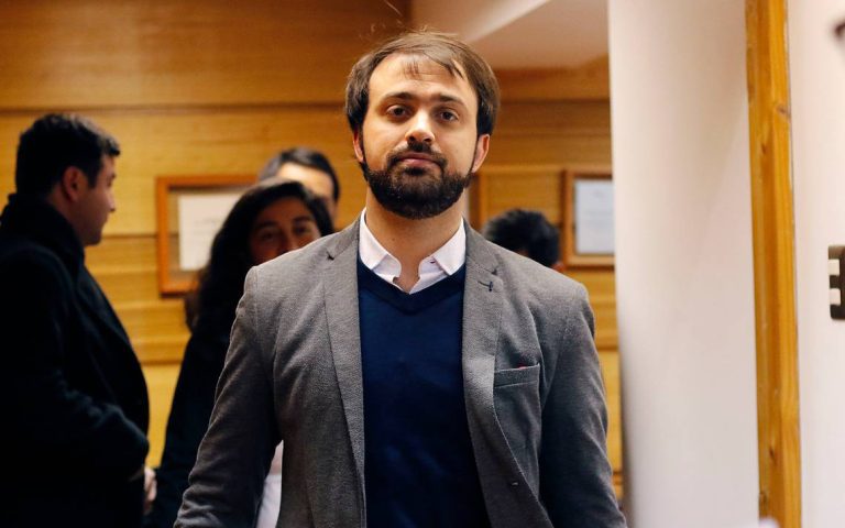 Sharp y la reelección como independiente: 