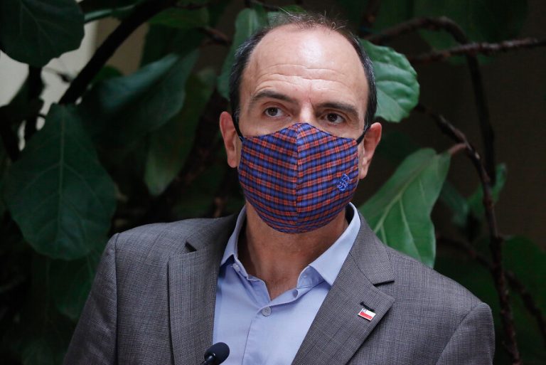 Ministro Monckeberg: “Va a haber retiro, porque eso es importante”