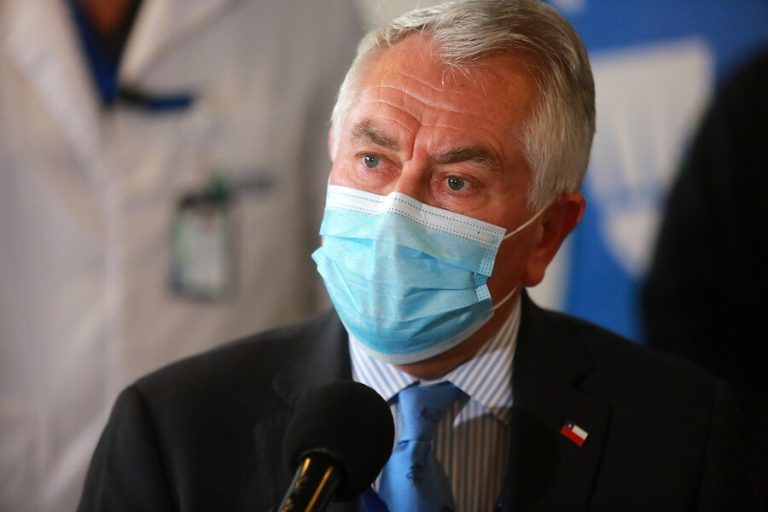 Ministro Paris no quiere 