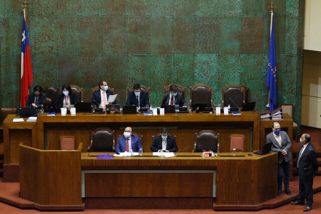 Diputados de oposición presentan moción de censura contra mesa de la Cámara Baja