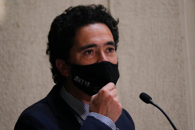 Ministro Briones por impuestos en retiro del 10%: 