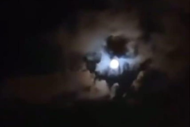 ¿Una aparición divina? En Argentina aseguran haber visto la silueta de Maradona en el cielo