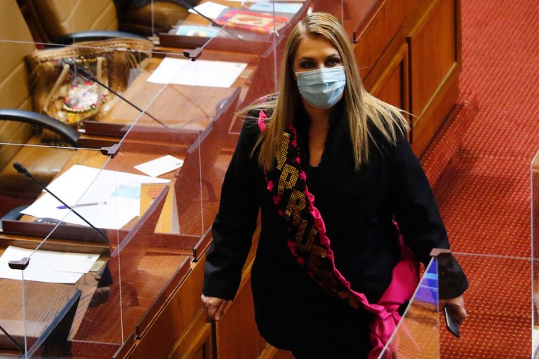 Pulso Ciudadano: Pamela Jiles superó a Lavín y Jadue en preferencias presidenciales