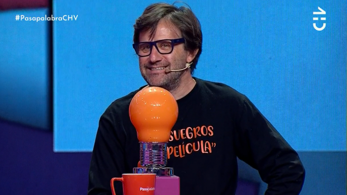 ¿Cuál era la canción? Rodrigo Bastidas protagonizó un extraño chascarro que causó carcajadas