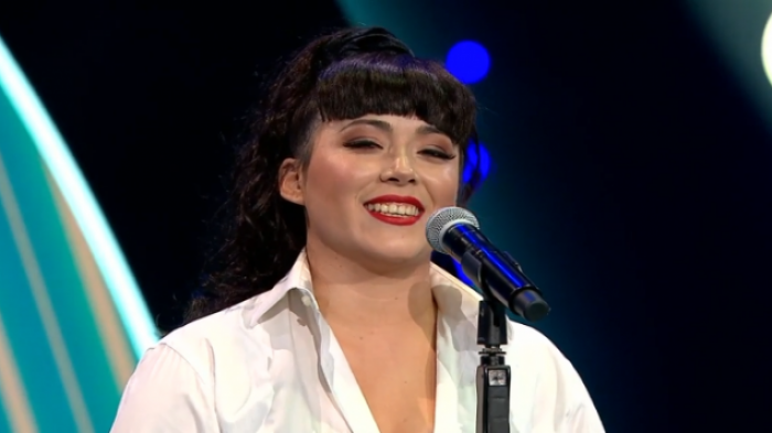 ¡Idénticas! Mon Laferte sorprendió a su imitadora en Yo Soy