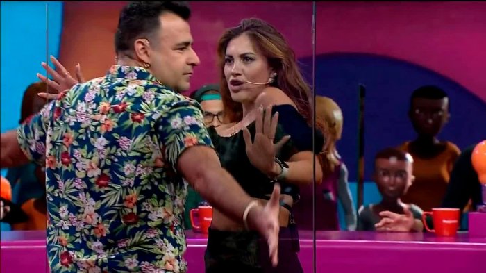 Ya está patentado: Karen Bejarano le enseñó a Kurt Carrera el Covid-Dance