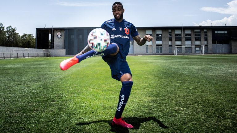 El colombiano Reinaldo Lenis fue ratificado como nuevo refuerzo de la U