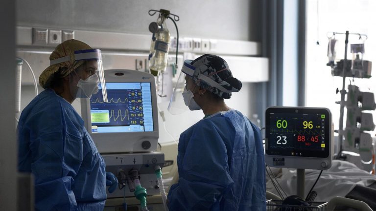 Coronavirus en Chile: 548.941 contagiados y 15.322 muertos inscritos