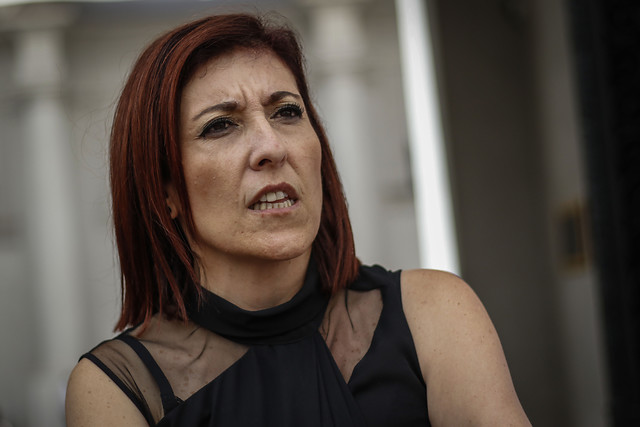 Diputados de Chile Vamos buscan remover a la Defensora de la Niñez tras polémica por canción