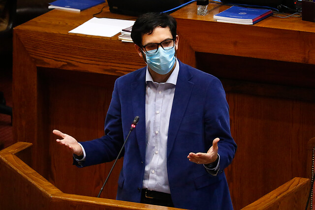 Diputado Crispi quiere frenar la apertura de las fronteras a turistas