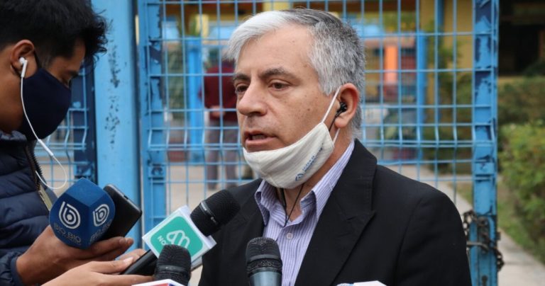 Gana las elecciones del Colegio de Profesores candidato apoyado por Mario Aguilar