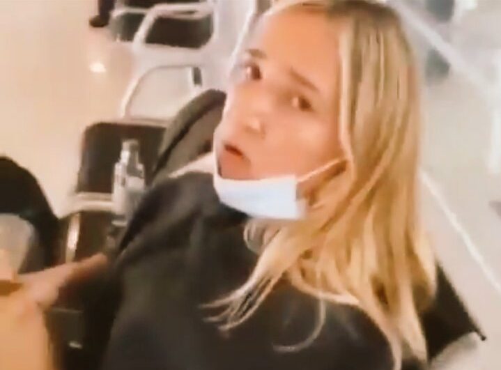 Diputada Hoffmann fue increpada por mascarilla en aeropuerto de Puerto Montt