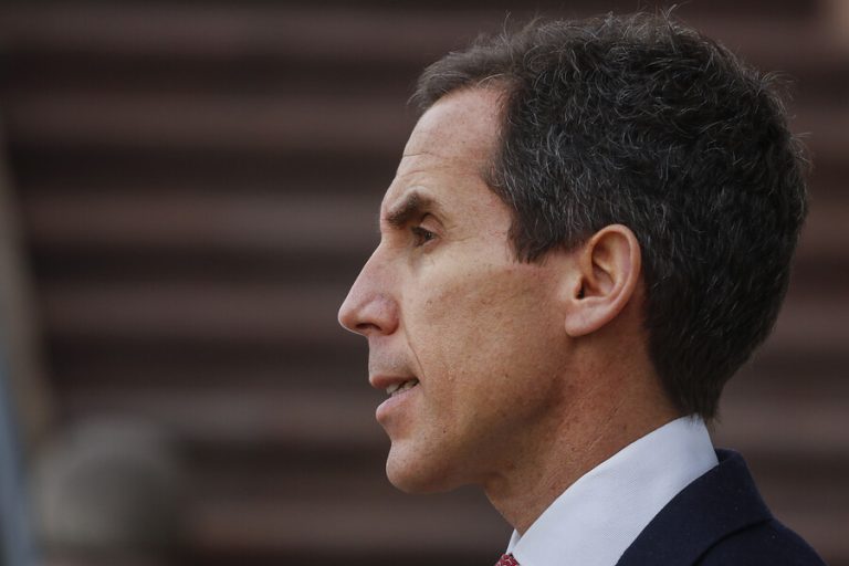 Alessandri apuntó a inmigrantes por su comportamiento durante la pandemia: 