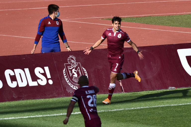 La Serena se alejó de la zona de descenso tras imponerse sobre Coquimbo en el clásico