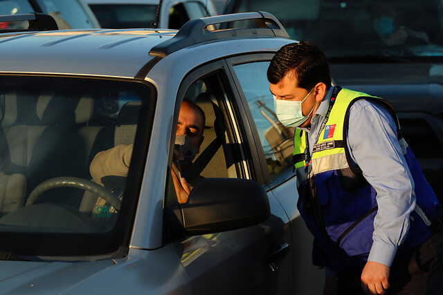 Plan Paso a Paso: Revisa el detalle de las comunas que este lunes avanzan de fase