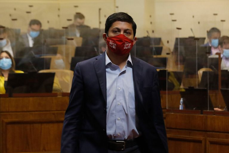 Diputado Durán pide cuarentena total en la RM: 