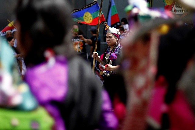 Senado aprueba 17 escaños para pueblos originarios sin cupo para afrodescendientes