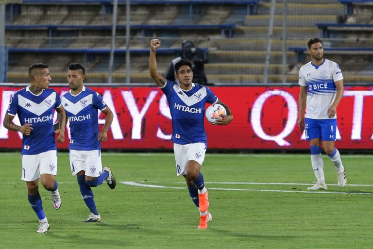 Se acabó el sueño cruzado: Vélez ganó 3-1 y dejó fuera a la UC en cuartos de final