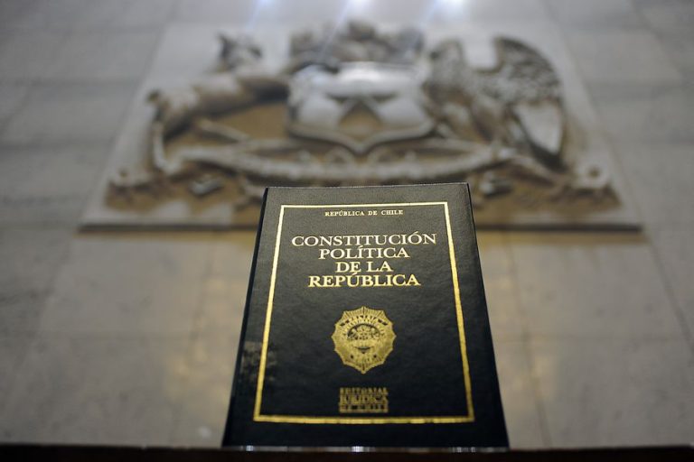 Sólo con su Clave Única: Lanzan portal para apoyar candidatos independientes para la Convención Constitucional