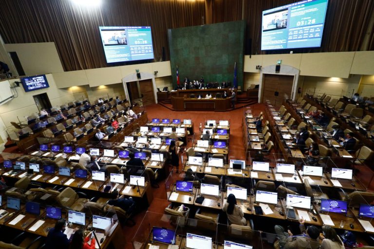 Eutanasia en tres causales: Cámara aprobó en general, pero vuelve a comisión por indicación rechazada