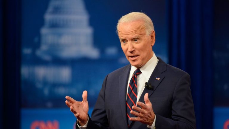 Joe Biden será vacunado este lunes con la primera dosis contra el COVID-19