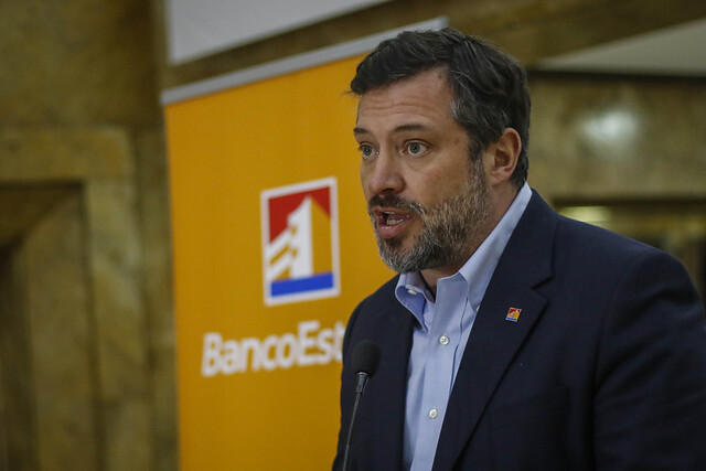 Andrés Molina por foto de BancoEstado tras renuncia de Sichel: 