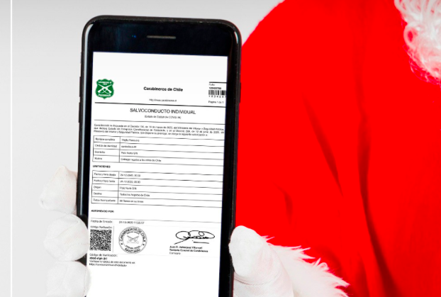 Carabineros mostró el salvoconducto del Viejito Pascuero: Puede repartir regalos entre 8 PM y 5 AM