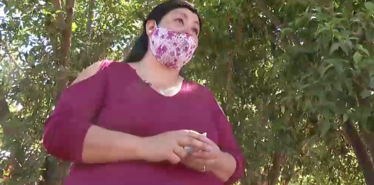 El drama de una mujer con doble identidad: Lleva años luchando por tener un solo carnet