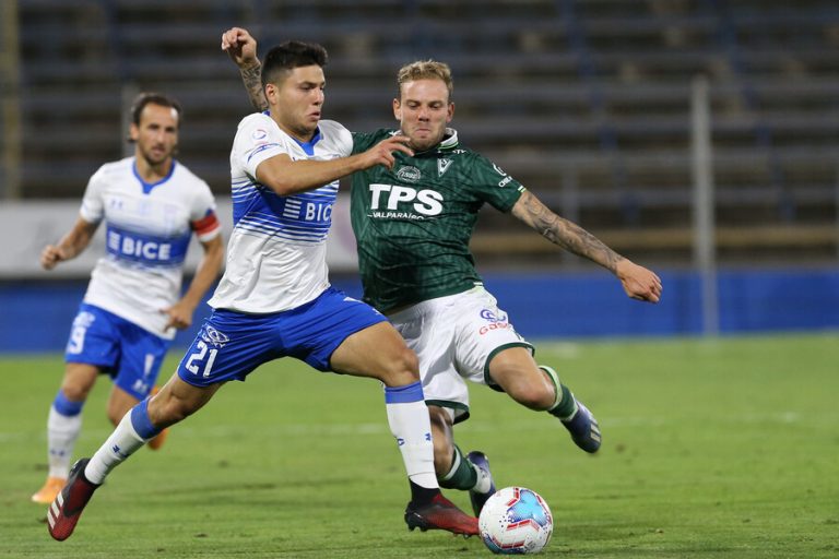 La UC sigue sin ganar y volvió a ceder puntos tras empatar de local contra Wanderers