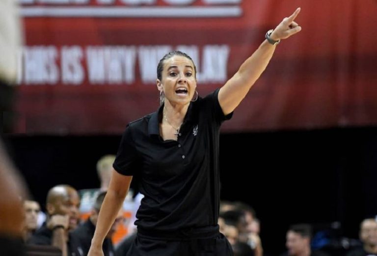 “Tú, te toca”: Becky Hammon acudió al llamado y se transformó en la primera mujer en dirigir en la NBA