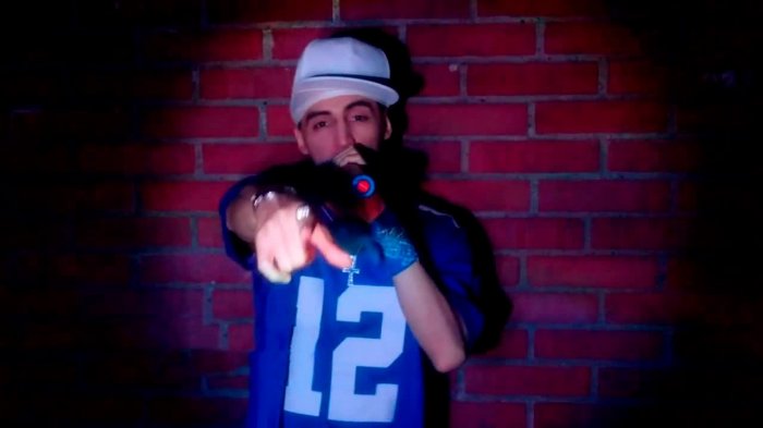 Doble B hizo vacilar a todos con su hip hop en el Gran Flow Axe