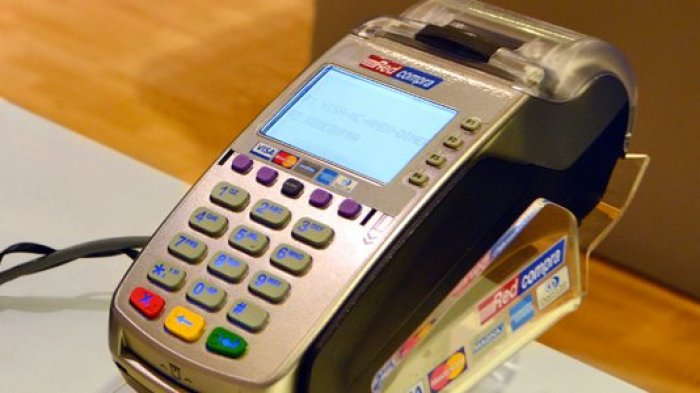 Supuesto técnico clonaba tarjetas y robó minimarket en San Bernardo