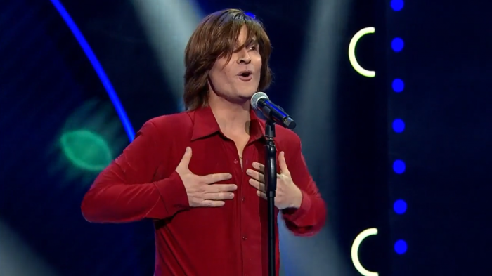 Totalmente irreconocible: El drástico cambio de look de Miguel Bosé que dejó al jurado helado