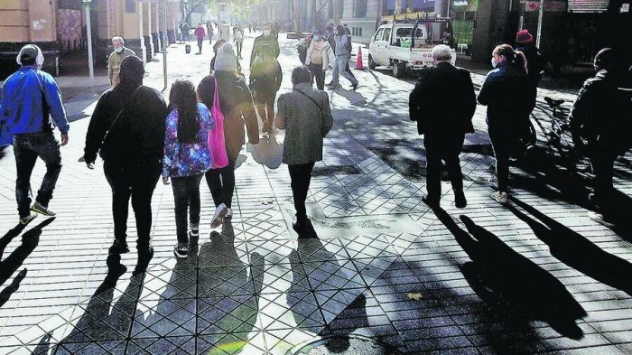 Vuelve la cuarentena: Toda la Región Metropolitana retrocede a Fase 2 a partir de este jueves