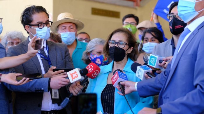 Senadores de oposición impulsan proyecto que busca indulto general a presos del estallido social