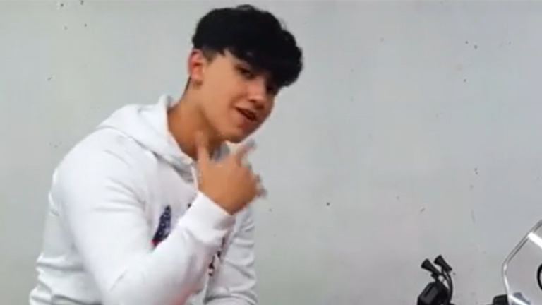 ¡A todo ritmo! La romántica presentación de Nicky Bless